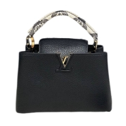 Сумка Louis Vuitton Capucines BB